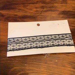 🎉BOGO 🎉NWT 2 H&M black lace chokers